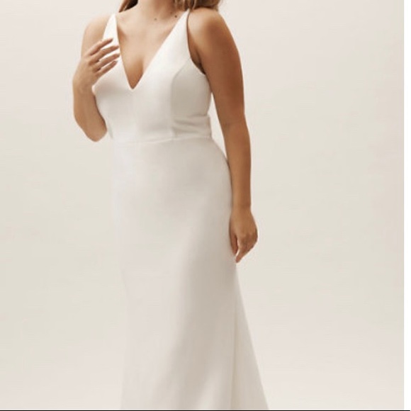 NEW DRESS - Picture 2 of 4